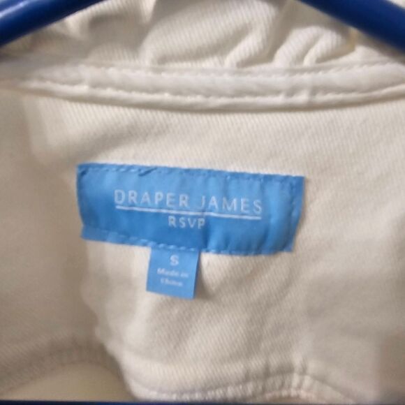Draper James White Jean Jacket Sz Small, Excellent Condition - Picture 4 of 4